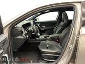 Mercedes-Benz A 200 7G-DCT AMG Line