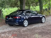 Jaguar XE 2.0 D R-Dynamic S