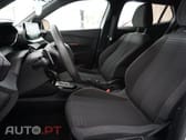 Peugeot 2008 PureTech 130 EAT8 Allure