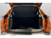 Peugeot E-2008 Active