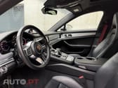 Porsche Panamera 4 E-Hybrid Platinum Edition
