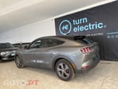 Ford Mustang Mach-E 75.7 kWh Base