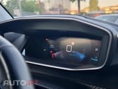 Peugeot 2008 1.2 PureTech Allure EAT8