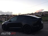 Tesla Model X 100D Autopilot