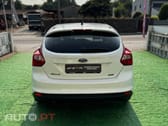 Ford Focus 1.0 EcoBoost S&S Champions Edition