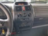 Opel Agila 1.0 12V