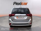 Mitsubishi Outlander 2.0 Instyle
