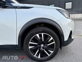 Peugeot 2008 PureTech 155 EAT8 GT