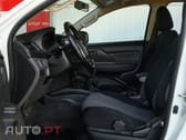 Mitsubishi L200 2.4 DI-D CD Invite 4WD