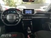 Peugeot E-2008 50 kWh Active Pack