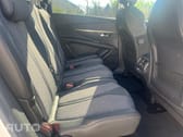 Peugeot 5008 1.5 BlueHDi Allure EAT8
