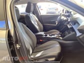 Peugeot 2008 1.2 PureTech Allure EAT8