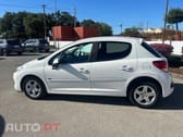 Peugeot 207 1.4 16V Sportium