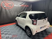 Toyota iQ 1.0 VVT-i