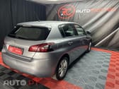 Peugeot 308 1.2 PureTech Active J17
