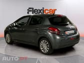 Peugeot 208 1.2 VTi Style
