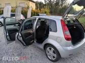 Ford Fiesta 1.25 Poucos Kms