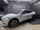 Ford Mustang Mach-E AWD PREMIUM