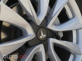 Tesla Model 3 Long-Range Dual Motor AWD