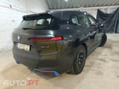BMW iX xDrive 40