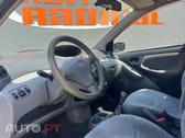 Toyota Yaris 1.0 Base C/Radio