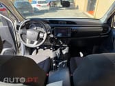Toyota Hilux 2.4 D-4D 4WD CD Premium Edition