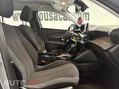Peugeot 2008 1.2 PureTech Active EAT8