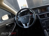 Volvo V40 2.0 D3 Momentum