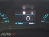 Peugeot E-2008 54 kWh Active EAT8