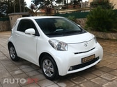 Toyota iQ 1.0 VVT-i Essential+AC