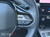 Peugeot 408 1.6 Hybrid Allure e-EAT8