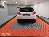 Peugeot 2008 1.2 PureTech Allure