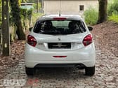 Peugeot 208 1.2 PureTech GT Line