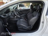 Peugeot 208 1.2 PureTech GT Line