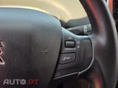 Peugeot 2008 1.2 PureTech Signature