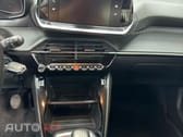 Peugeot 2008 1.2 PureTech Style