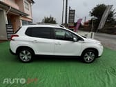 Peugeot 2008 1.2 PureTech Style