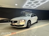 Volvo V60 2.0 D4 Momentum Eco