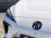 MG MG4 64 kWh Luxury