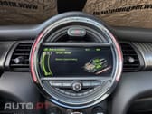 MINI Cooper John Cooper Works Auto Desportiva