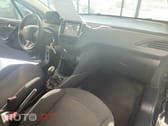 Peugeot 208 1.2 PureTech Signature