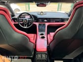 Porsche Taycan Base