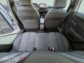 Peugeot E-2008 50 kWh Allure Pack