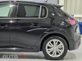 Peugeot E-208 50 kWh Allure Roadtrip