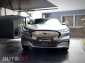 Ford Mustang Mach-E AWD PREMIUM