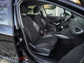 Peugeot 2008 1.2 PureTech Style