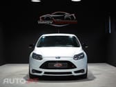 Ford Focus 2.0 EcoBoost ST c/ Pack Pele Desportiva