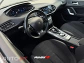 Peugeot 308 1.2 PureTech Allure EAT8
