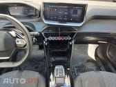 Peugeot 2008 1.2 PureTech Allure EAT8