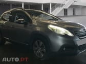 Peugeot 2008 1.2 PureTech Allure